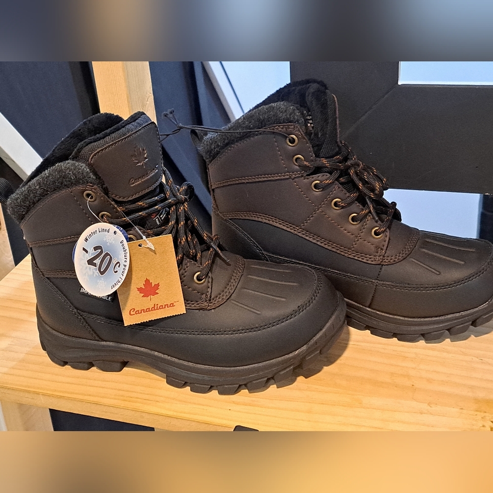 Canadiana Mens Brown Winter Snow Boots. Weather Rated -20